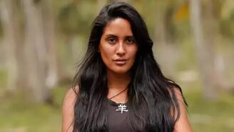 Sahra Işık ve eşi Umre'de, tesettürlü halleri sosyal medyada büyük ilgi gördü