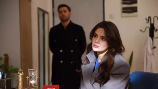 Uzak Şehir 7. Bölümü Yayında! Alya ve Cihan'ın Mücadelesi Ekrana Geldi