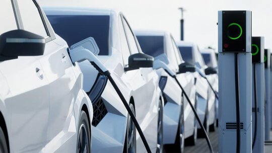 Yıl sonu itibarıyla Resmi Gazete'de yayımlanan tebliğle, elektrikli ve hibrit...