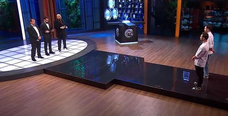 MasterChef Türkiye'nin Şampiyonu Onur, Tabağıyla 68 Puanla Zirveye Yerleşti