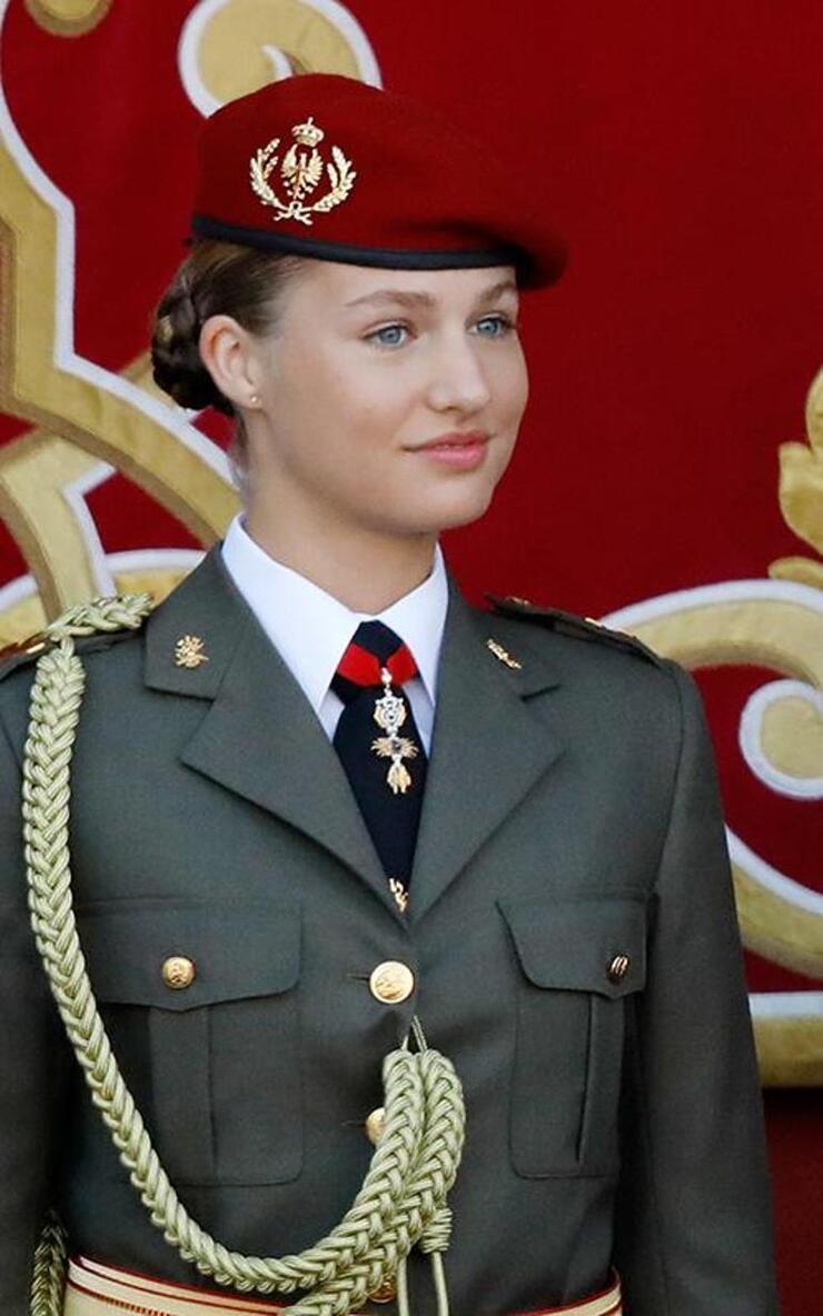 Prenses Leonor'un Askeri Eğitim Yolculuğu Başlıyor, Veda Zamanı Geldi!
