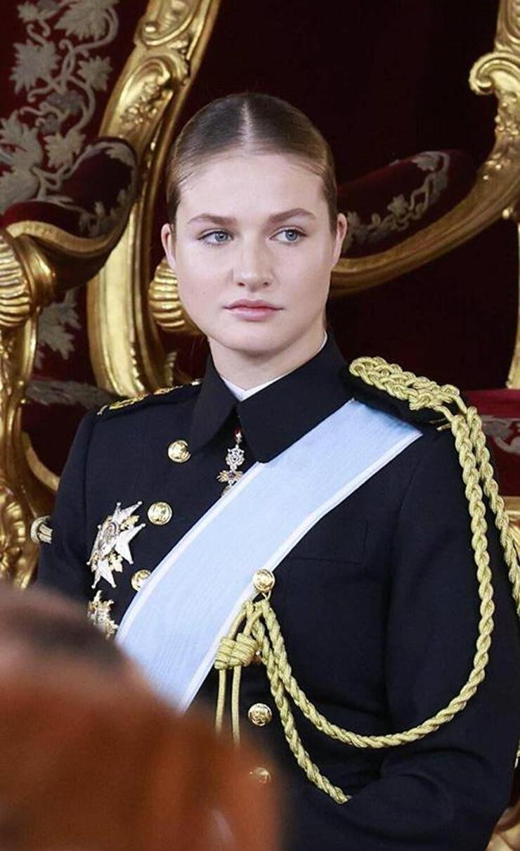 Prenses Leonor'un Askeri Eğitim Yolculuğu Başlıyor, Veda Zamanı Geldi!