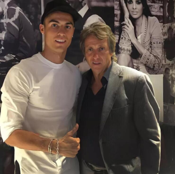 Ronaldo'nun Al-Nassr'dan Ayrılığı Sonrası Al-Hilal'de Transfer Seferberliği Başladı