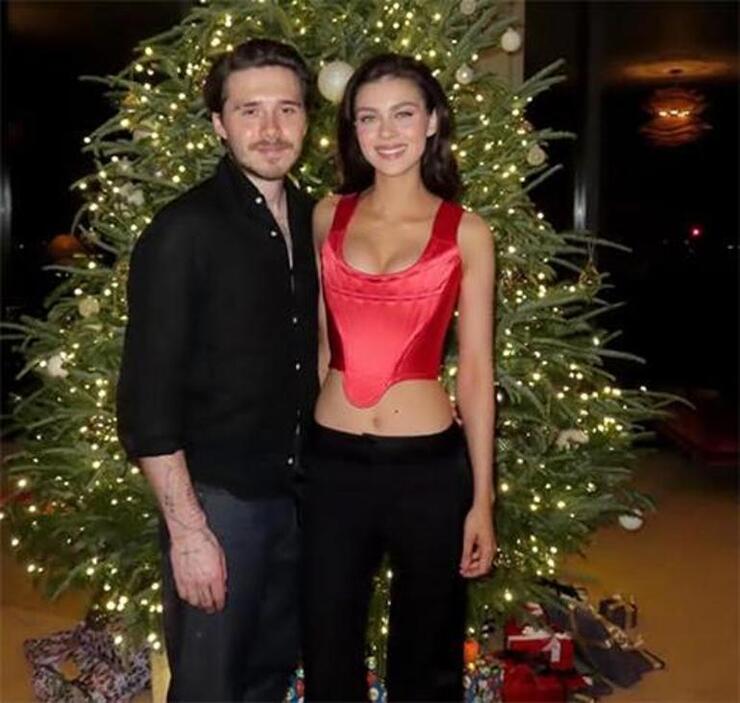 Beckham Ailesi'nden Mutluluk Dolu Bir Kutlama Gelin Nicola Peltz İçin Başladı