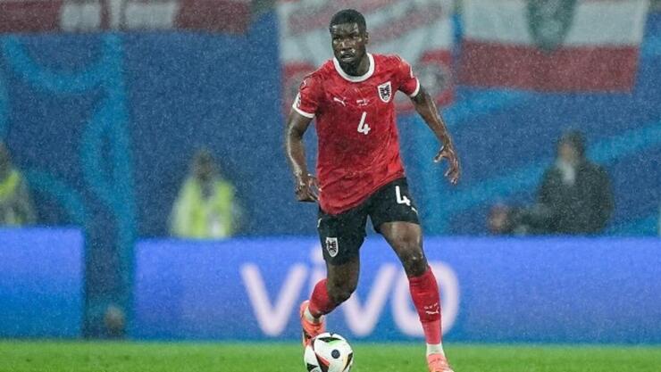 Fenerbahçe, Kevin Danso için 20 milyon euro talep eden Lens ile son aşamada görüşüyor