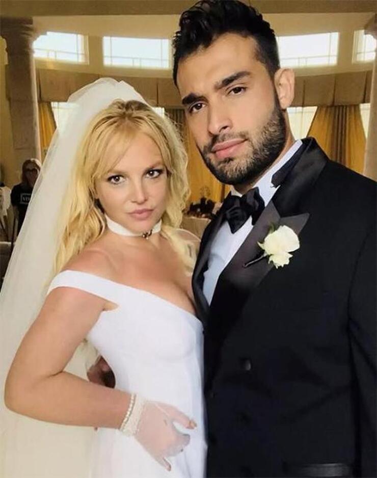 “Sam Asghari, Britney Spears sonrası yeni aşkı emlakçı Brooke Irvine ile görüntülendi”