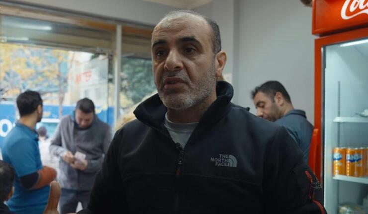 Candaş Tolga'nın "Lahmacuncuda Kuyruk Oluştu" Söylemi Üzerine Vedat Milor’un Tepkisi ve Gelişmeler