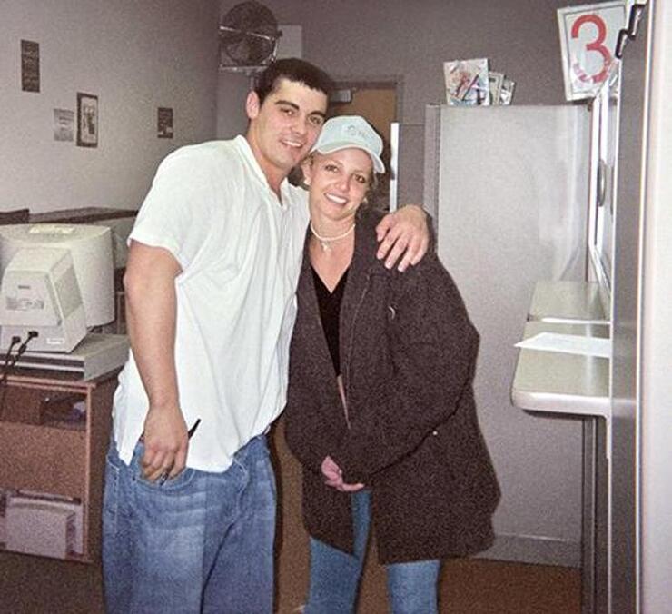 “Sam Asghari, Britney Spears sonrası yeni aşkı emlakçı Brooke Irvine ile görüntülendi”