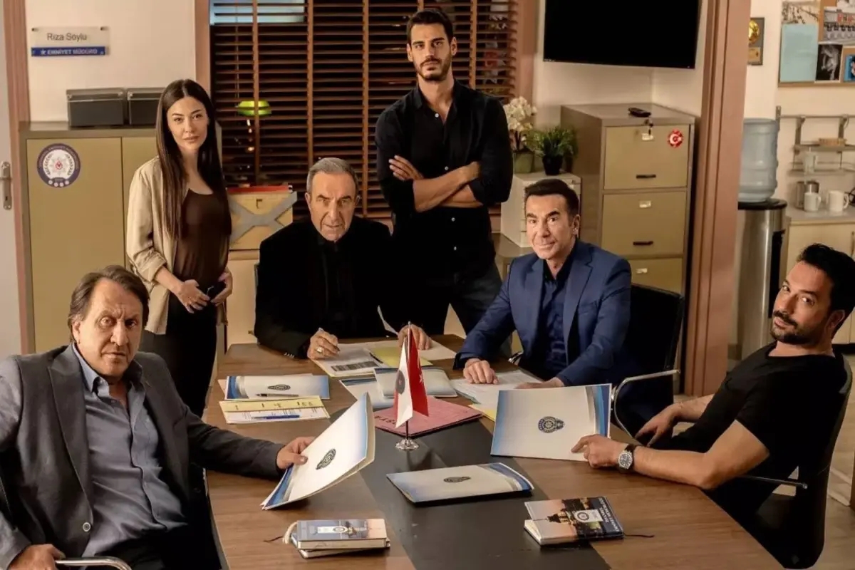 Arka Sokaklar Yayından Kaldırıldı! Dizi İçin RTÜK'ten Gelen Cezanın Nedeni Açıklandı