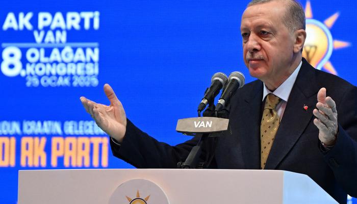Cumhurbaşkanı Erdoğan: 'En az yüzde 50' hedefi 2028 ve 2029 seçimlerini işaret ediyor