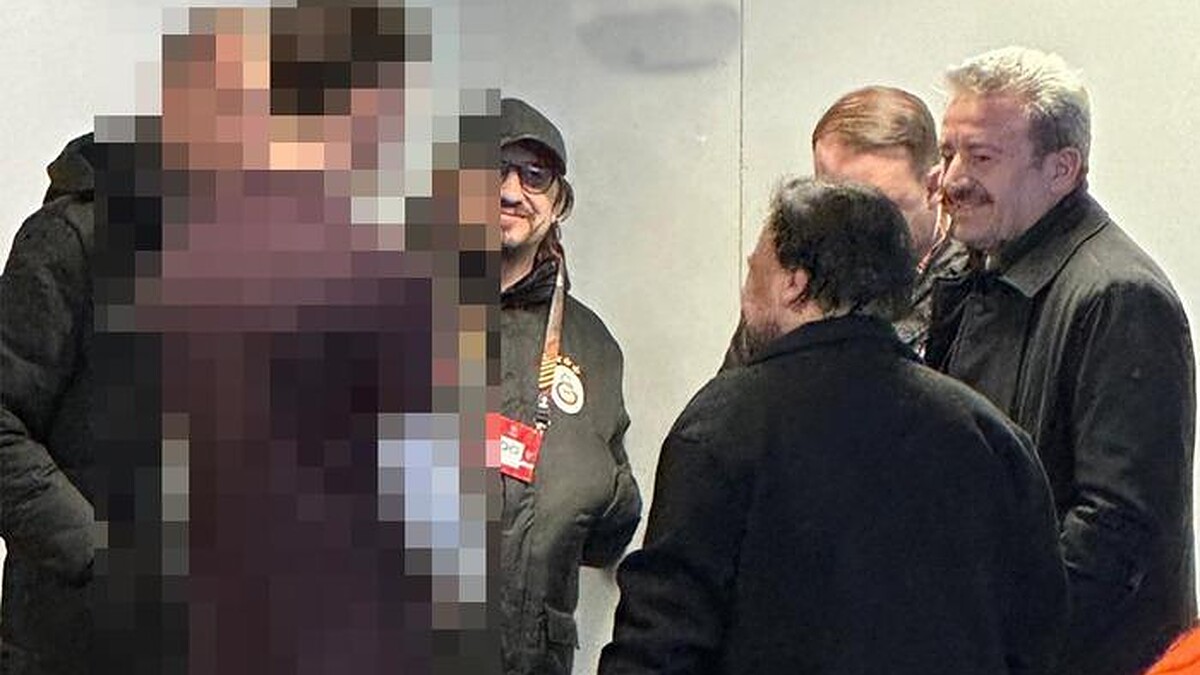 Galatasaraylı Yöneticiler, Fenerbahçe'nin İstediği İsimle Hollanda'da Görüştü!