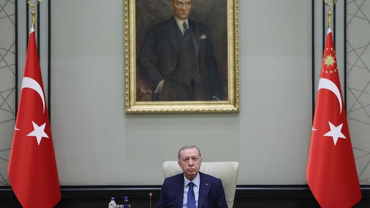 Kabine Toplantısı Sona Erdi: Cumhurbaşkanı Erdoğan'dan Emekli Maaşları ve Gazze Açıklamaları