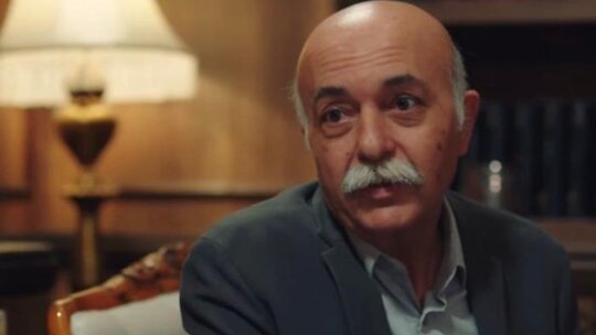 Settar Tanrıöğen beyin kanaması sonrası dönüş yaptı, "Kızıl Goncalar"da Saatçi Aziz rolünde!