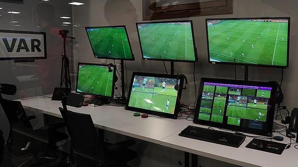 Süper Lig'de Yabancı VAR Sistemi 20. Haftadan İtibaren Başlıyor, MHK Duyurdu!