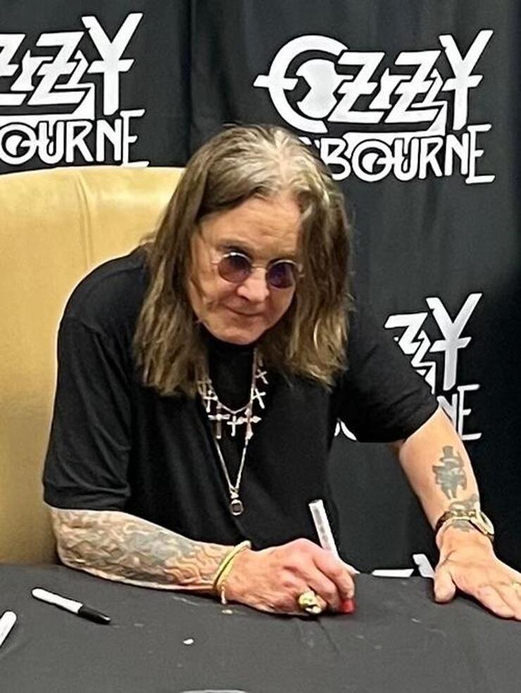 Ozzy Osbourne'un Parkinson hastalığıyla mücadelesi devam ediyor