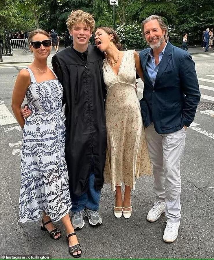 Anne ve kızın benzerlikleri dikkat çekti: Christy Turlington ve Grace Burns Güncel Haberler