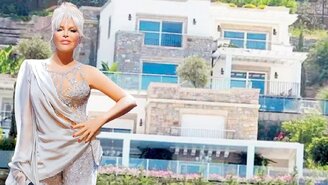 Ajda Pekkan, Bodrum'daki villasında komşularıyla mahkemelik oldu