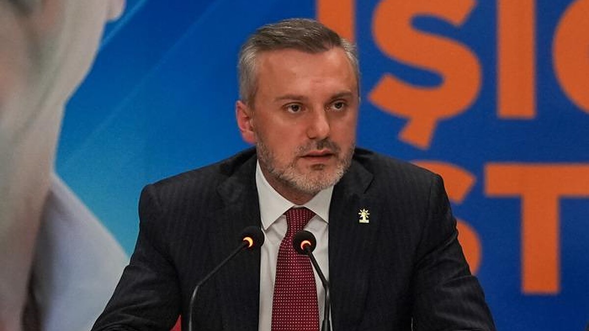 AK Parti'nin 23 Şubat Kongresine 9 Siyasi Parti Davet Edildi: Yeni Dönem Kapıda!