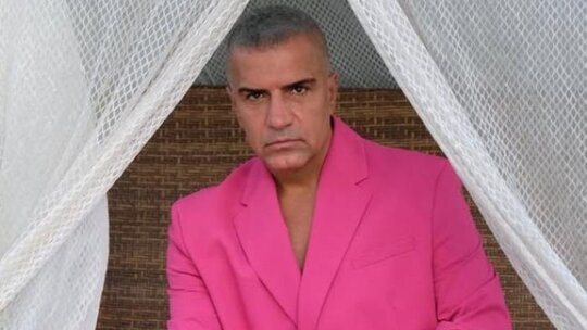 Berdan Mardini'nin 3 Katlı Lüks Villası Sosyal Medyayı Salladı!