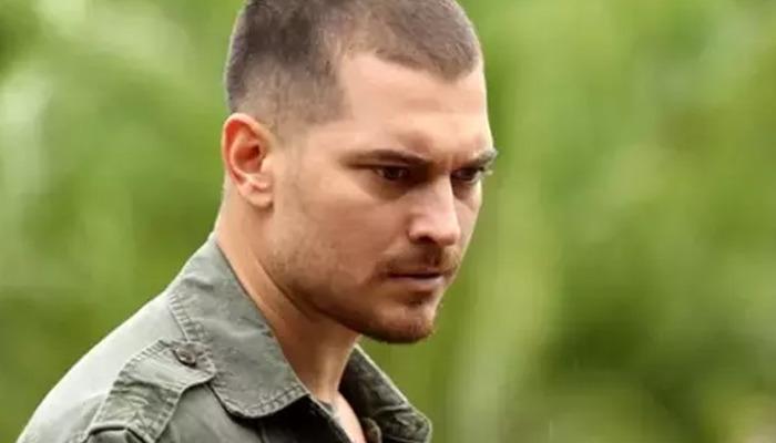 Çağatay Ulusoy'un Eşref Rüya'daki mafya imajı sosyal medyayı salladı