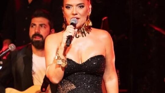 Demet Akalın'ın eşi Okan Kurt kaza geçirdi: Ciddi kesikler var!