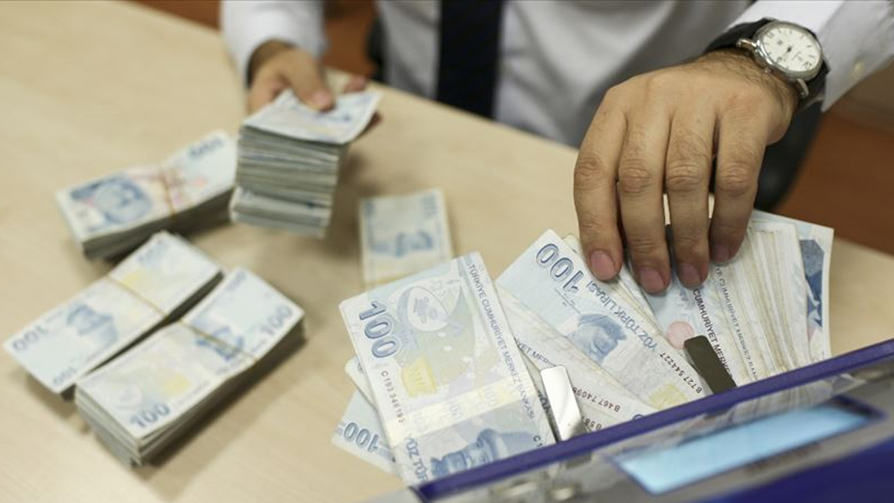 Emekli ikramiyesi 2024'te 3 bin liraya yükselebilir!
