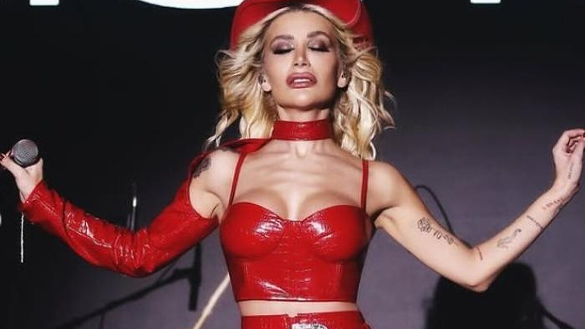 İrem Derici'nin yeni aşkı! Melih Kunukcu'ya duygusal not...