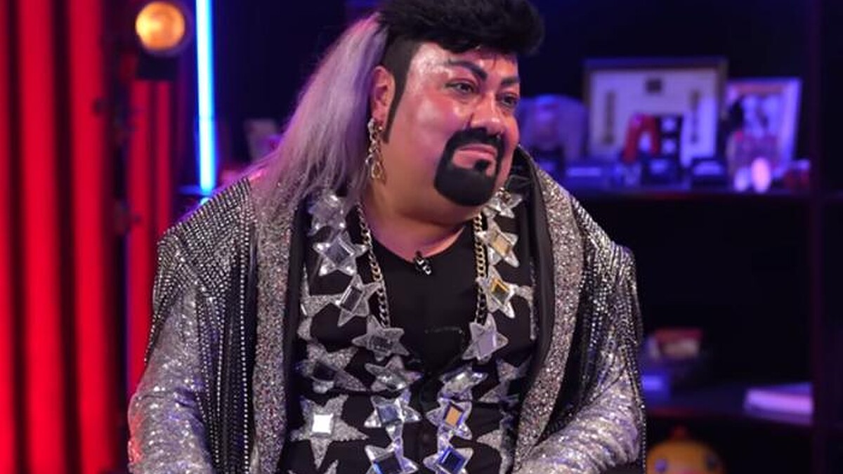 Kobra Murat'ın başını yaktığı iddialarıyla gündemde! Altınlar hediye mi?