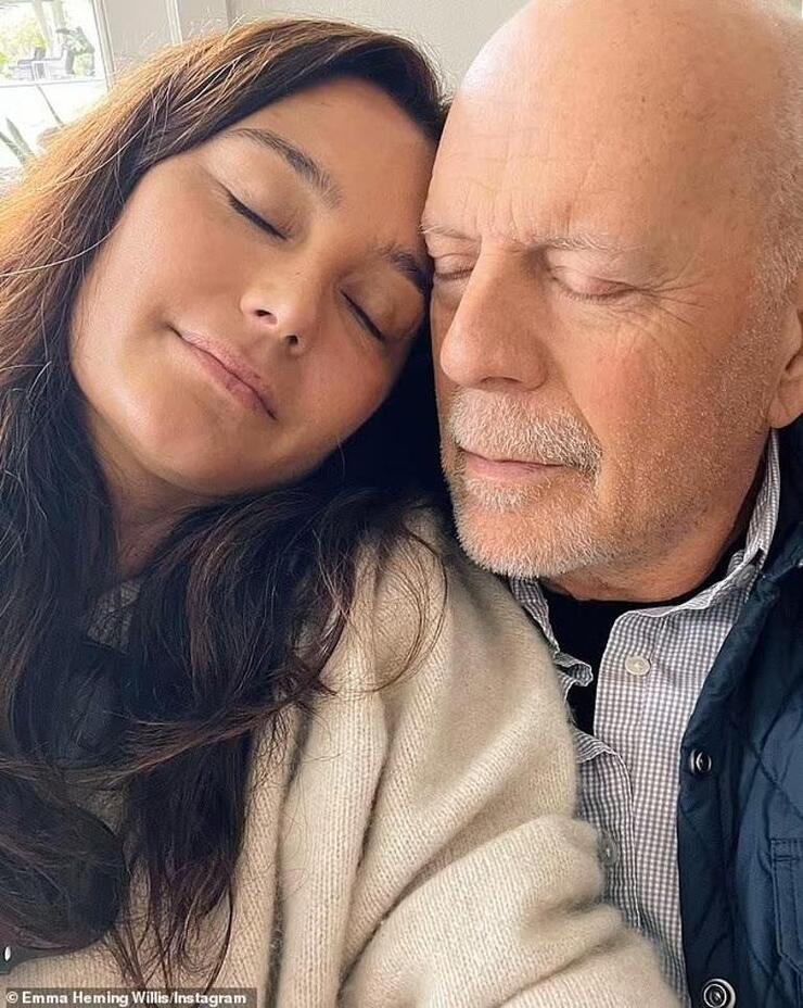 Bruce Willis'in Demansla Mücadelesi: Ailesiyle 70. yaş gününü kutladı!