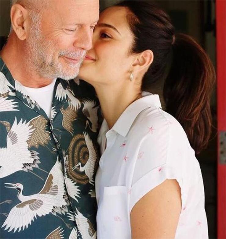 Bruce Willis'in frontotemporal demansla mücadelesi ve eşi Emma Heming Willis'in desteğiyle zorlu süreç!