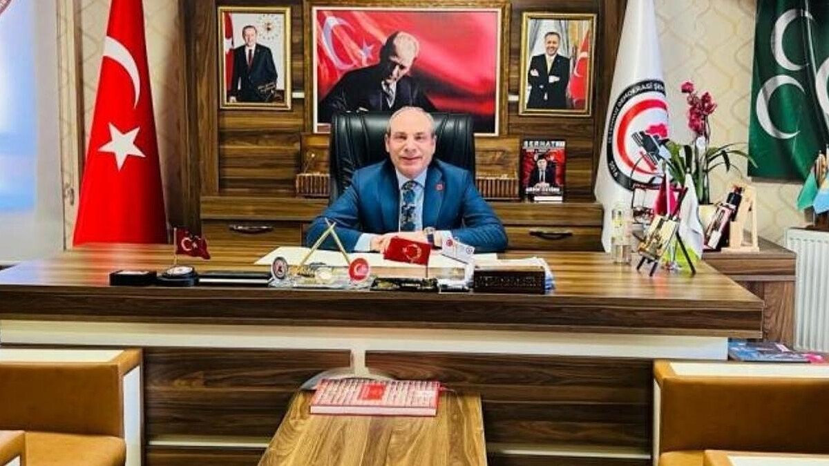 CHP Genel Başkanı Özgür Özel'e Tepki: "Ülkesine İhanet İçinde"