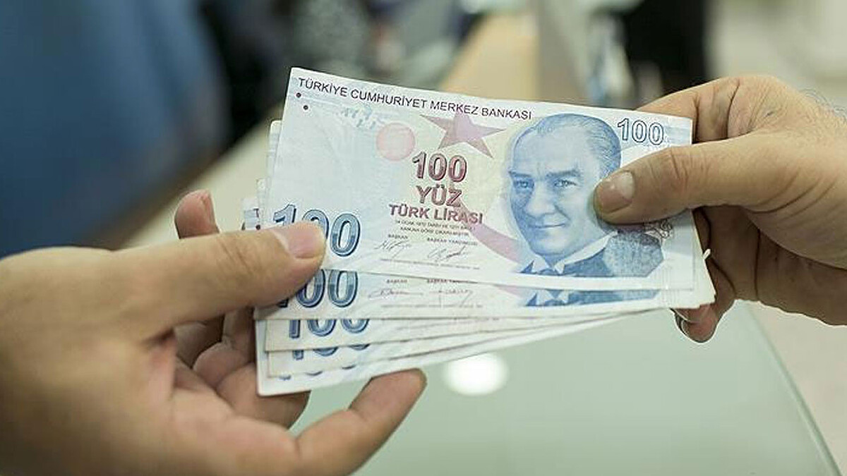 Emekli bayram ikramiyesi için 8 bin lira teklifi Meclis'e sunuldu