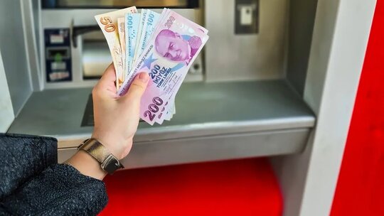 Emekli vatandaşlara yönelik dolandırıcılık artıyor: Uzmanlar uyarıyor