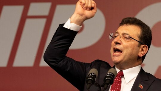 İçişleri Bakanlığı'ndan flaş karar: İmamoğlu ve belediye başkanları görevden alındı