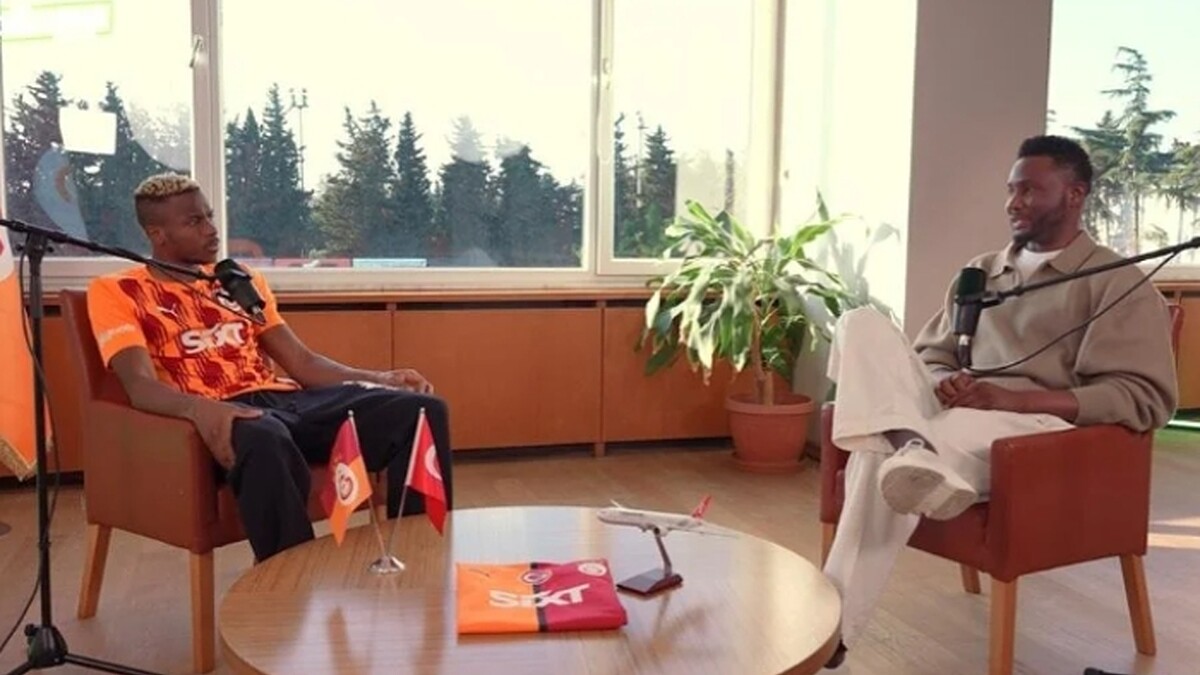 Osimhen: "Galatasaray'a transferde Okan Buruk etkili oldu!"