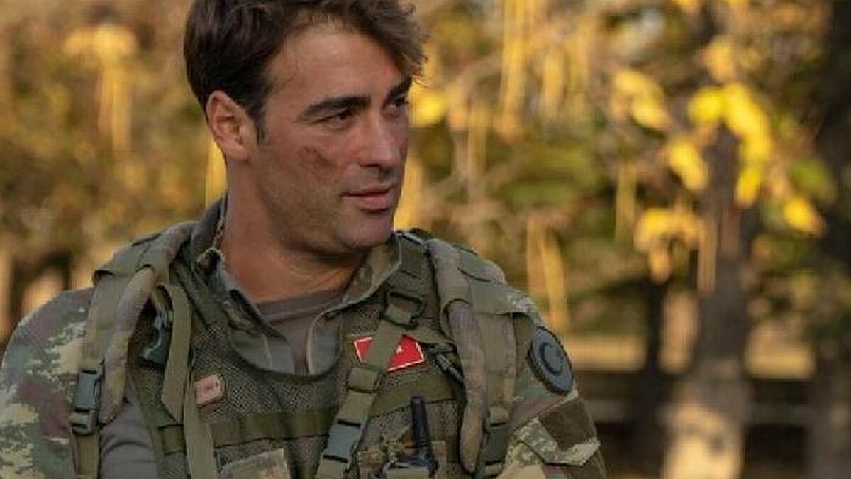 Sarp Levendoğlu, İstanbul'u terk ederek Datça'da doğada yaşamaya başladı!