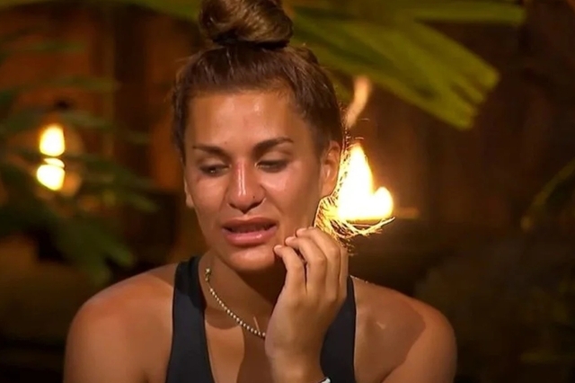 Survivor'da şok eden gelişme! Acun Ilıcalı, Almeda ve Pınar'ı sürgüne yolladı