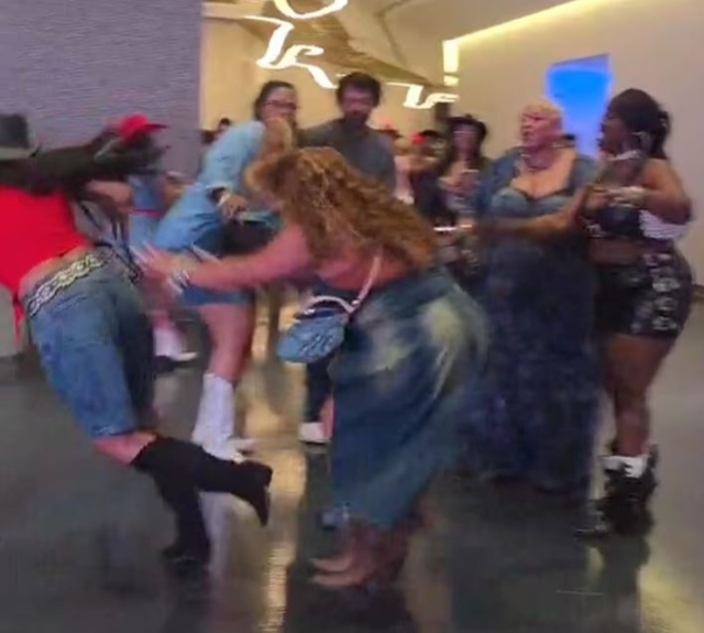 Beyoncé'nin konserinde VIP'ta çıkan kavga şaşırttı!