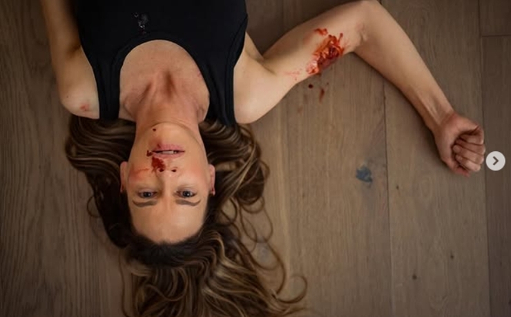 Hilary Swank, 48 yaşında ikizlerini kucağına aldı: Geç anne olmanın avantajları!