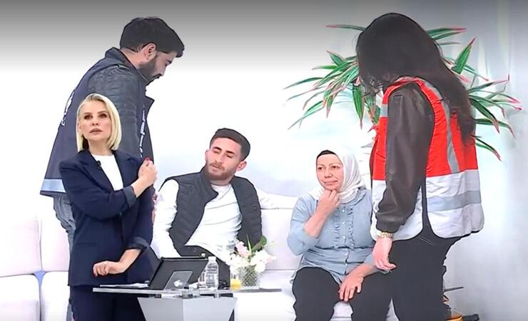 Esra Erol'da yaşanan skandalın ardından kayınvalide ve damat canlı yayında gözaltına alındı