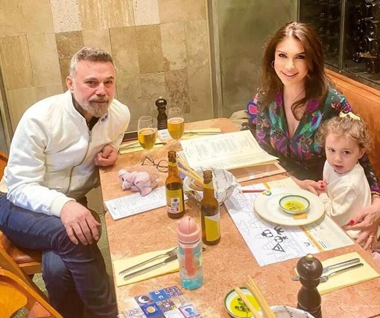 Survivor Hilmi Cem İntepe nişanlandı, mutlulukları sosyal medyada!