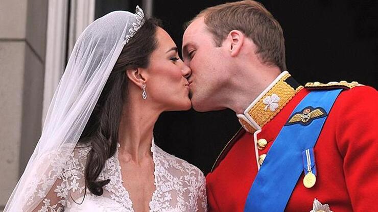 Prens William ve Kate Middleton'ın Büyük Aşkı 14 Yıl Önce Bugün!