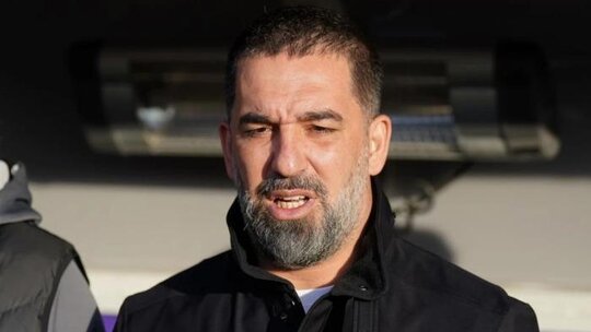 Arda Turan'a FIFA'dan kötü haber! Eyüpspor'a 6 dönem transfer yasağı verildi.