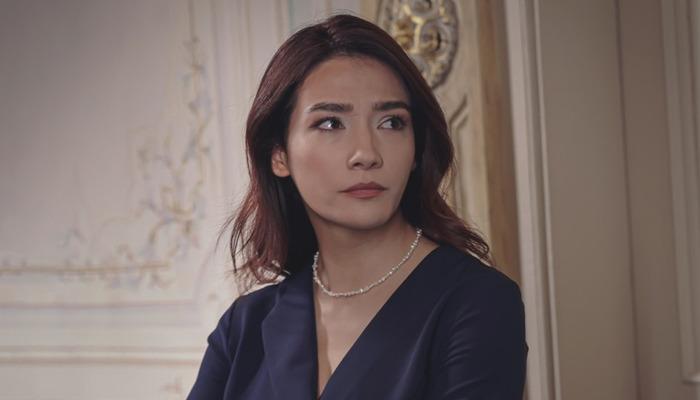 Aybüke Pusat'ın Chaplin Oyunu İptal Edildi!