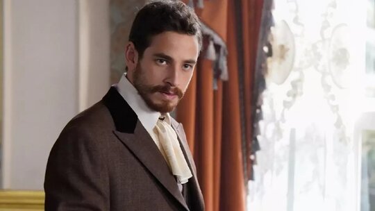 Cem Yiğit Üzümoğlu'nun paylaşımları nedeniyle gözaltına alınması gündemde