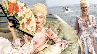 Dilan Çiçek Deniz İstanbul'u Constanze rolüyle tanıttı!