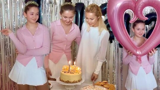 Elif Ada'ya sürpriz parti: Ayşegül Yıldız'ın doğum günü kutlaması!