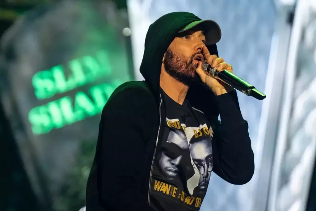 Eminem, kızının ilk çocuğuyla dede oldu
