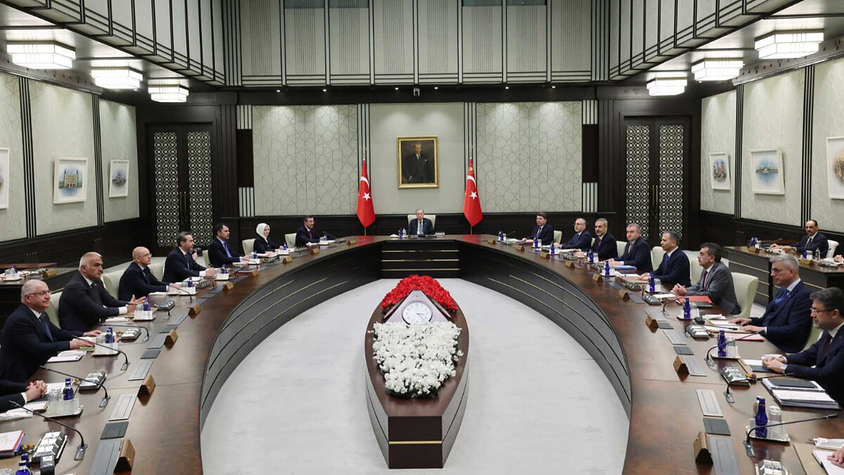 Erdoğan başkanlığında kabine toplantısında deprem ve terör masada