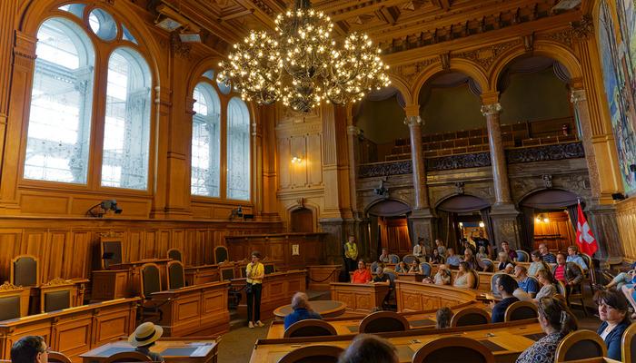 Fribourg Belediye Meclisi Üyeleri Filistin Yardımı Reddine İstifa Etti